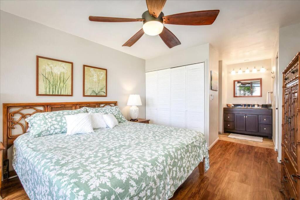 Beautiful 2/2 Condo In Kailua Kona. Ocean View! Eksteriør bilde